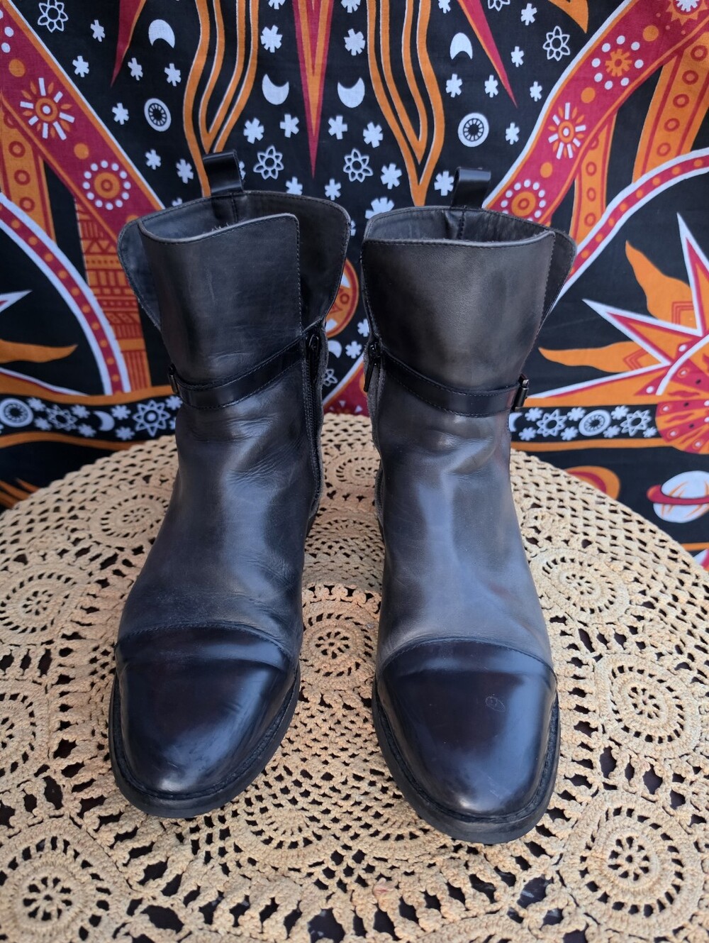 Vera Gomma Women's Black Leather Ankle Boots Side Zip Buckle EU 40 US 9–9.5 Ital